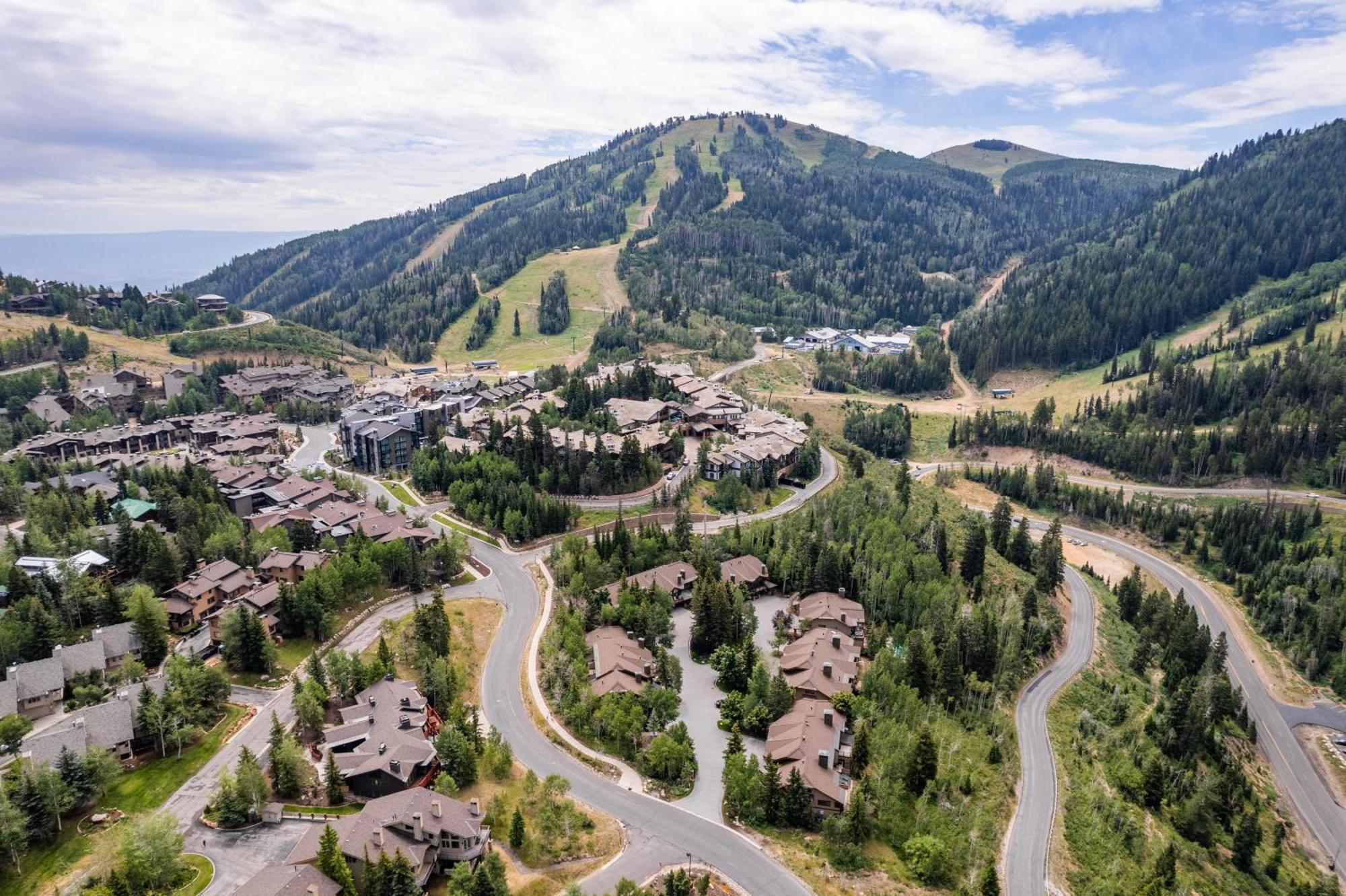 Deer Valley Little Belle Ultimate Ski Getaway, Sleeps 14, Luxury Design, Private Hot Tub, Парк Сити Екстериор снимка